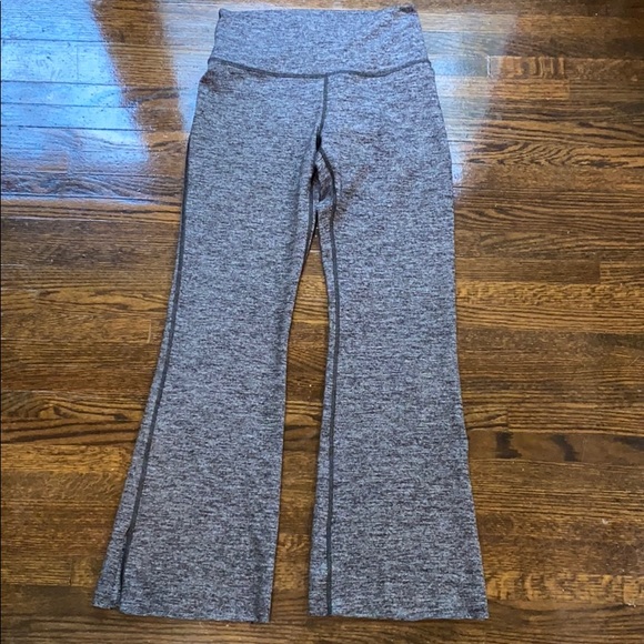 Lululemon High-rise Pants - Picture 2 of 12